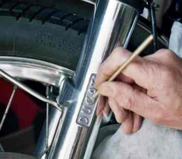 Detailing logo 